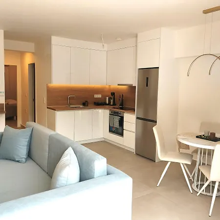 Dom wakacyjny Athasi Resindences *