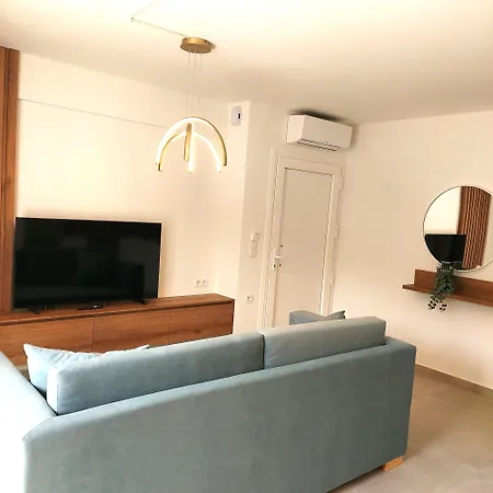 בית נופש Athasi Resindences